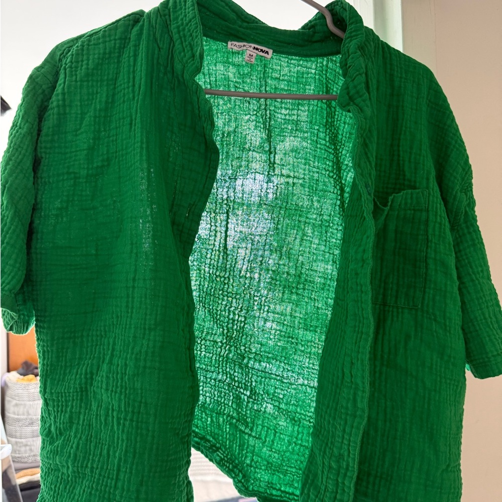 Green Textured Short Sleeve Shirt